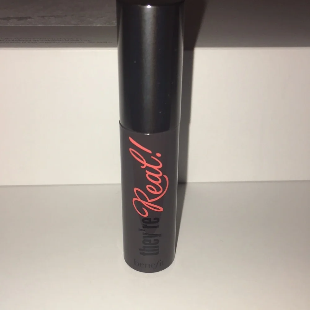 they’re real mascara travel